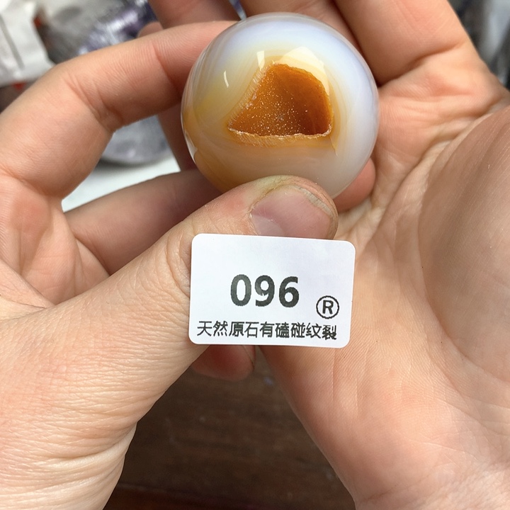 紫晶大型摆件（非配饰）未镶嵌刘*雅