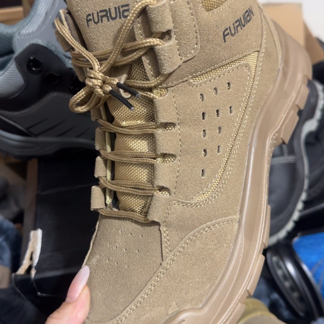 45码高帮卡其马丁靴高货