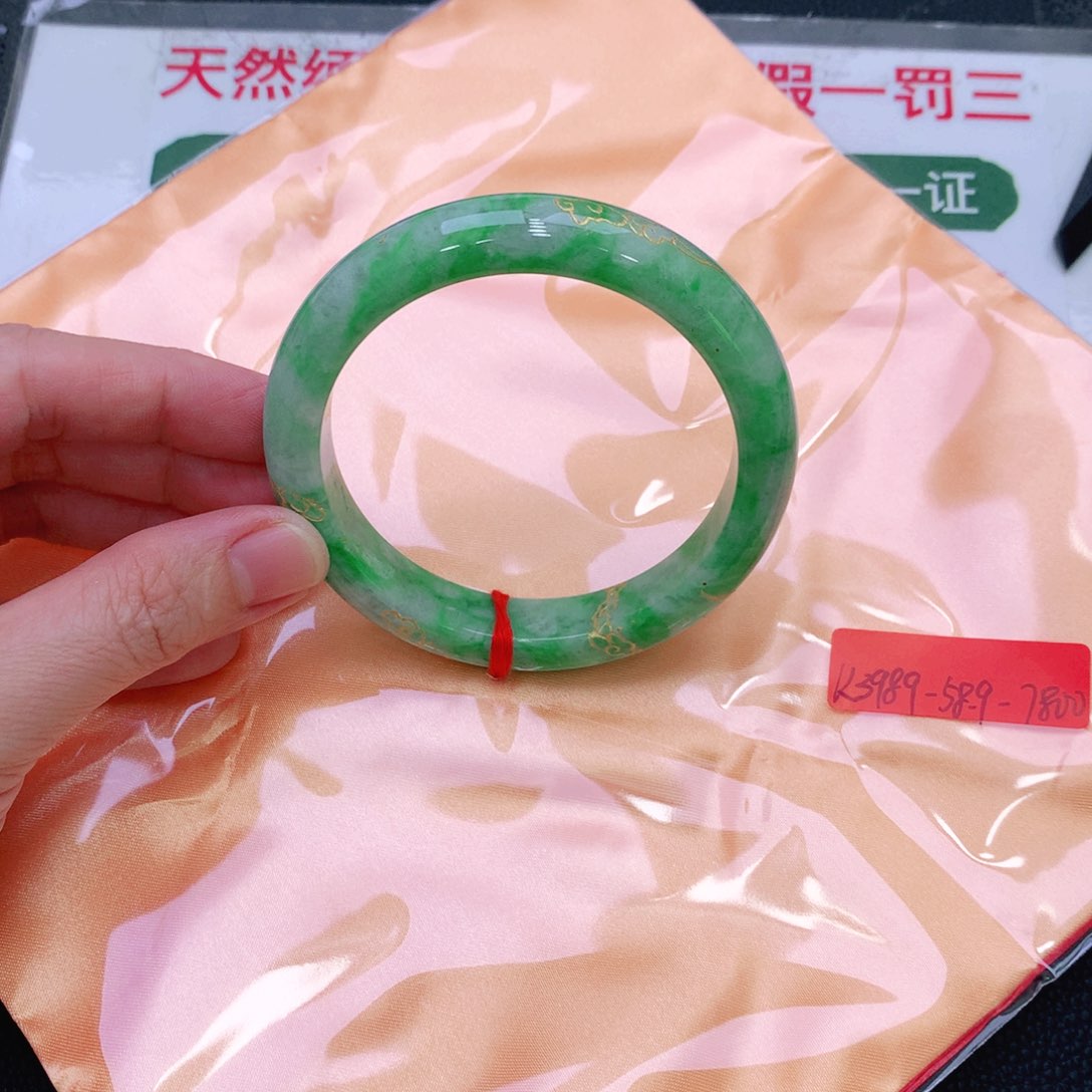 未镶嵌手镯翡翠缅甸翡翠手镯