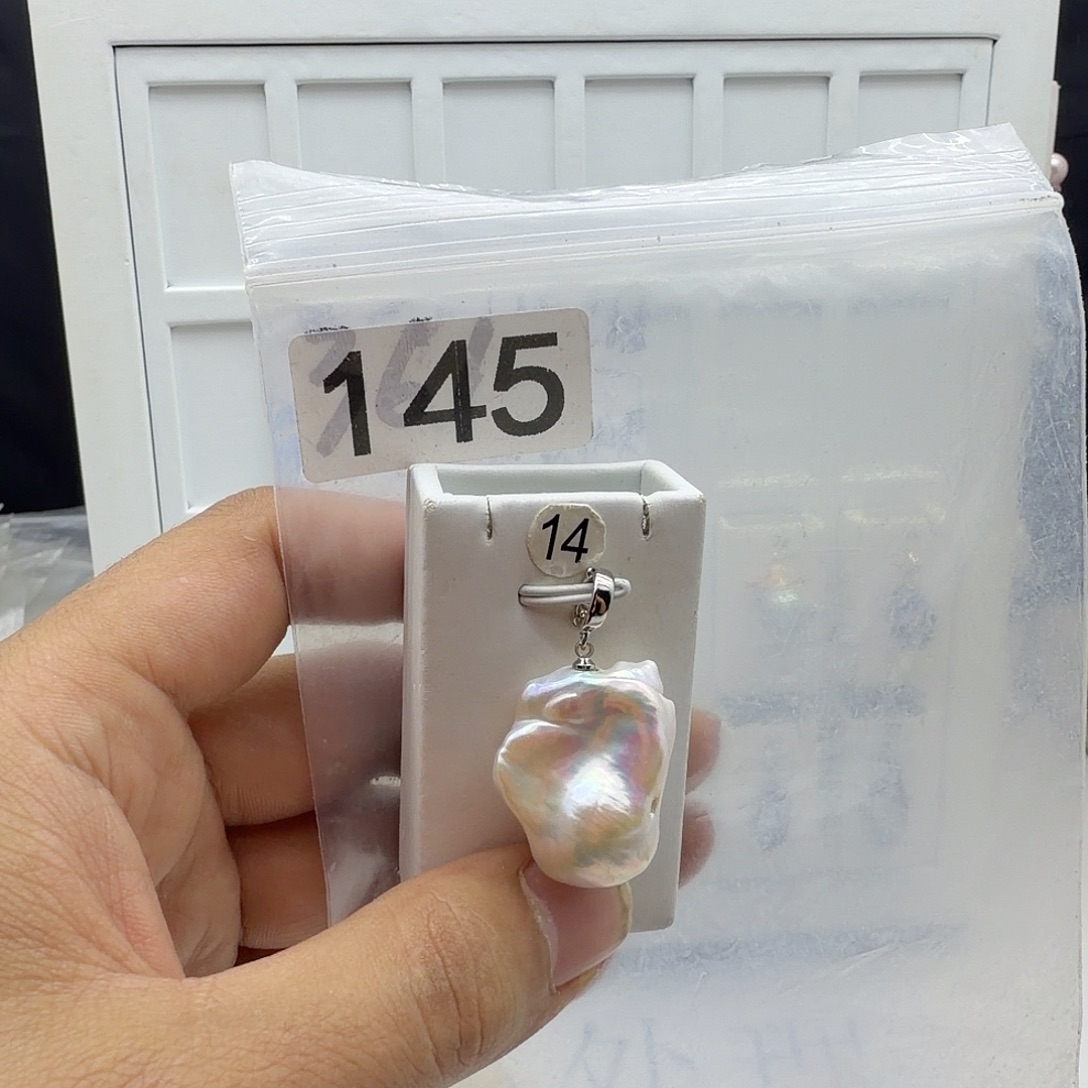 颈饰合金淡水珍珠