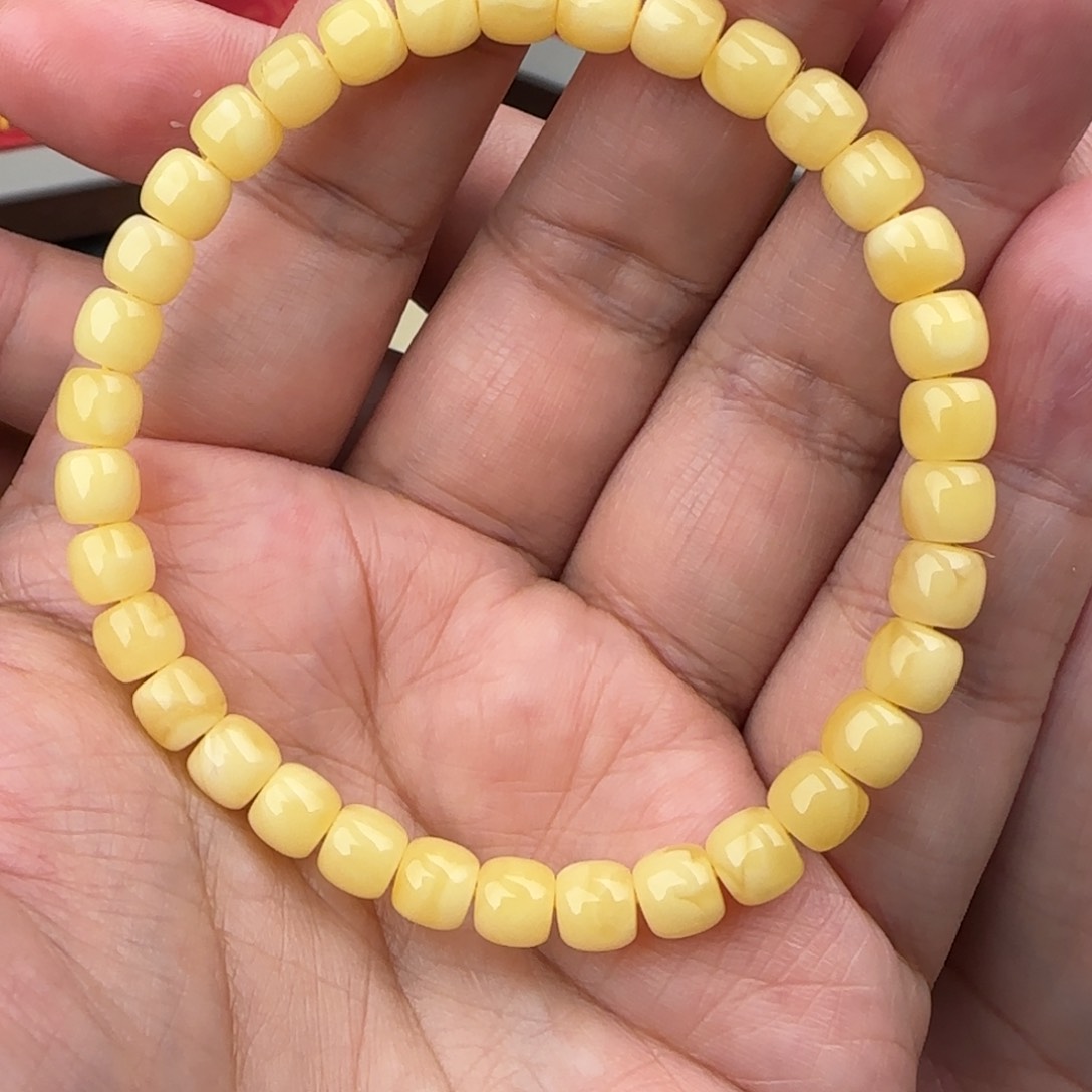 琥珀手链未镶嵌6咪