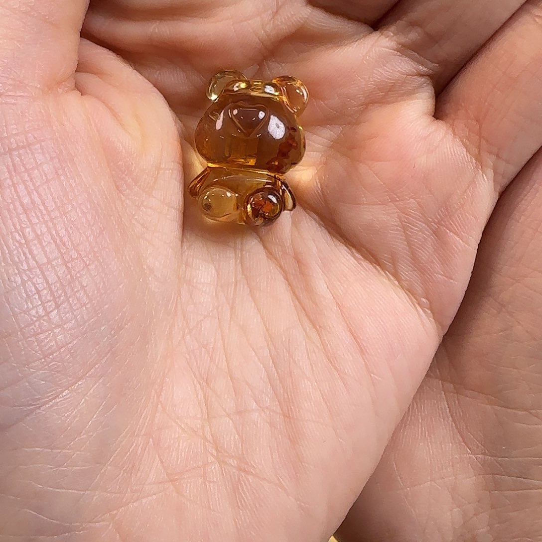 琥珀珠宝奇石未镶嵌遇****程