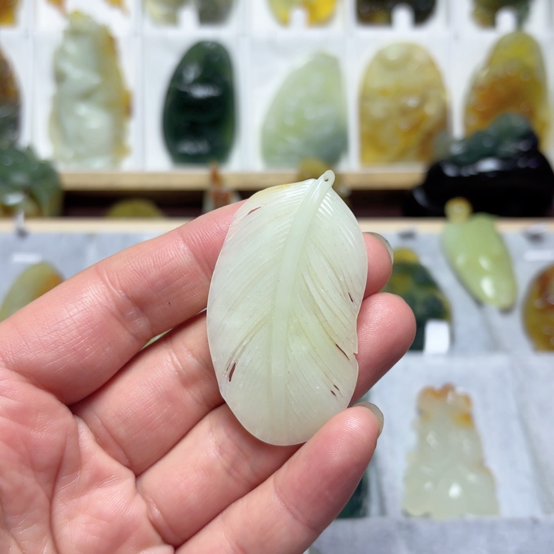 蛇纹石玉吊坠(不含链)未镶嵌