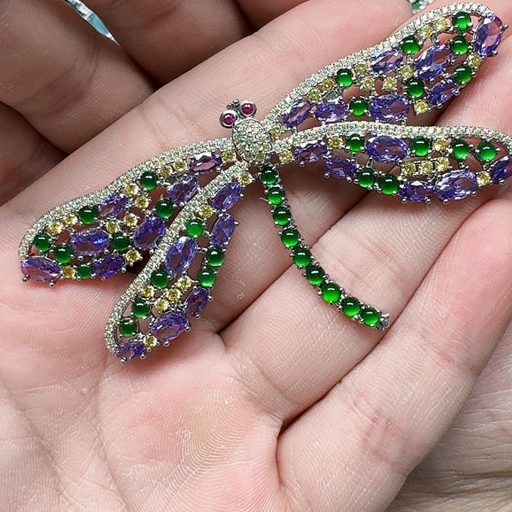 翡翠颈饰未镶嵌天然A货翡翠放漏