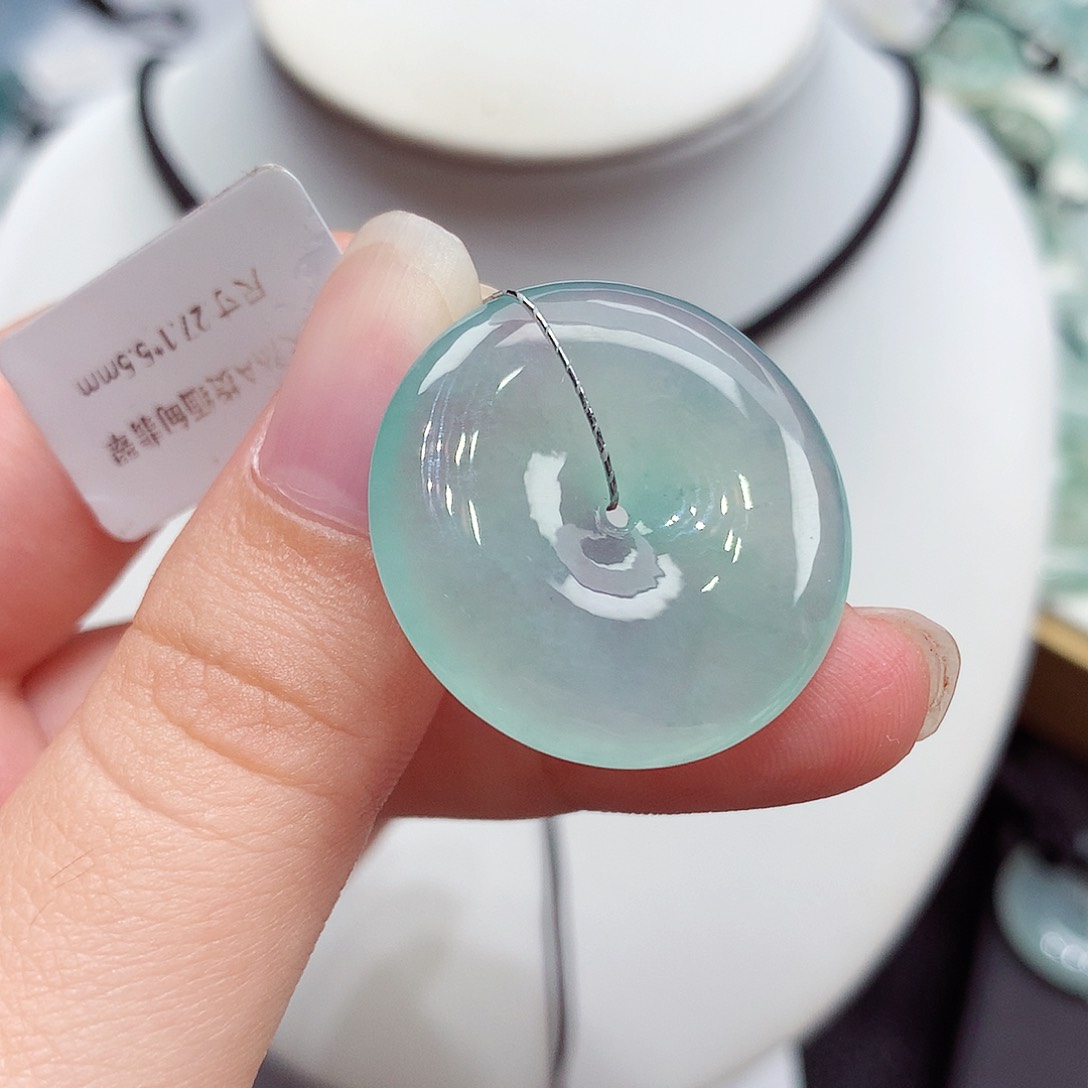 颈饰未镶嵌翡翠翡翠126，27.1/5.5