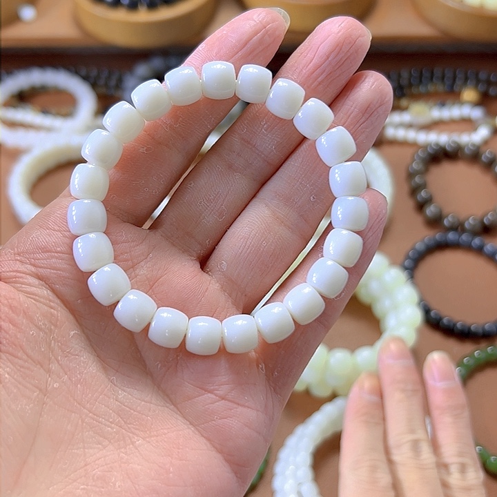 和田玉手串未镶嵌