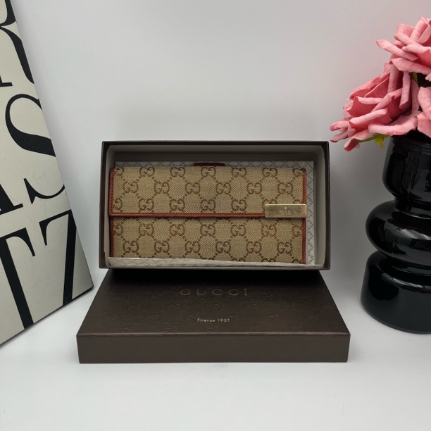95新 GUCCI/古驰 古驰/Gucci 老花帆布钱包 xy 9025