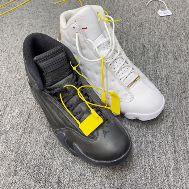 全新未使用 AIR JORDAN 42.5码 球鞋 套装 无盒