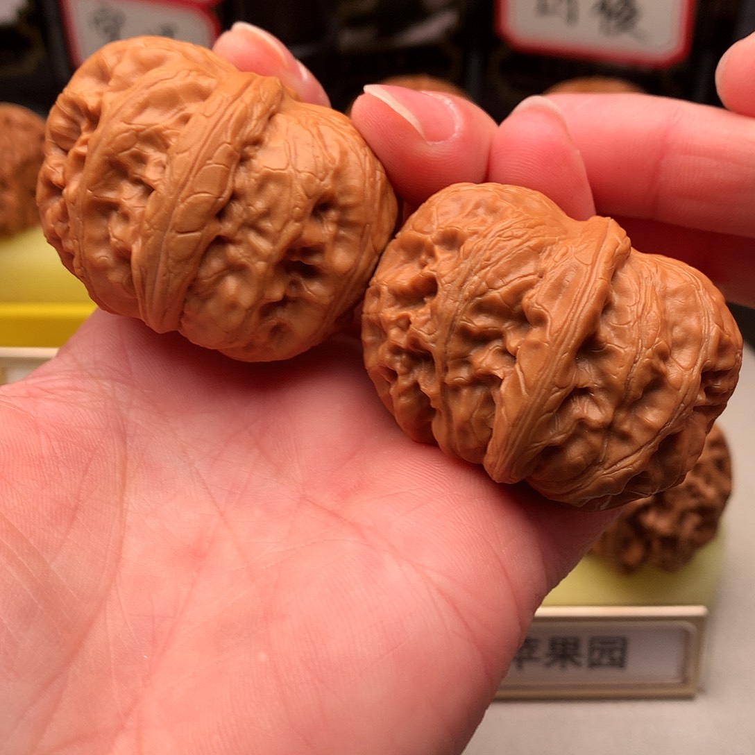 龙***下文玩核桃吊坠45➕尺精品元宝563号