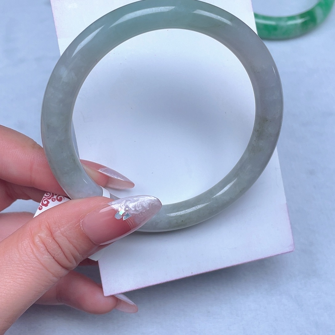 翡翠未镶嵌手镯007