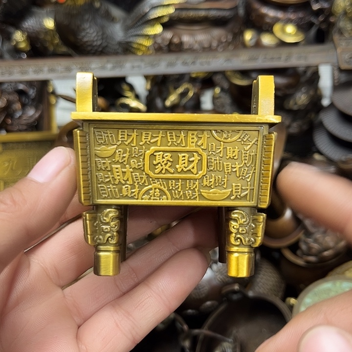 顺顺利利，铜器摆件