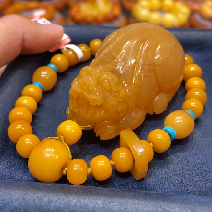 琥珀颈饰未镶嵌蜜蜡