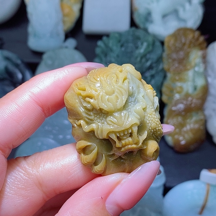 定制翡翠未镶嵌翡翠