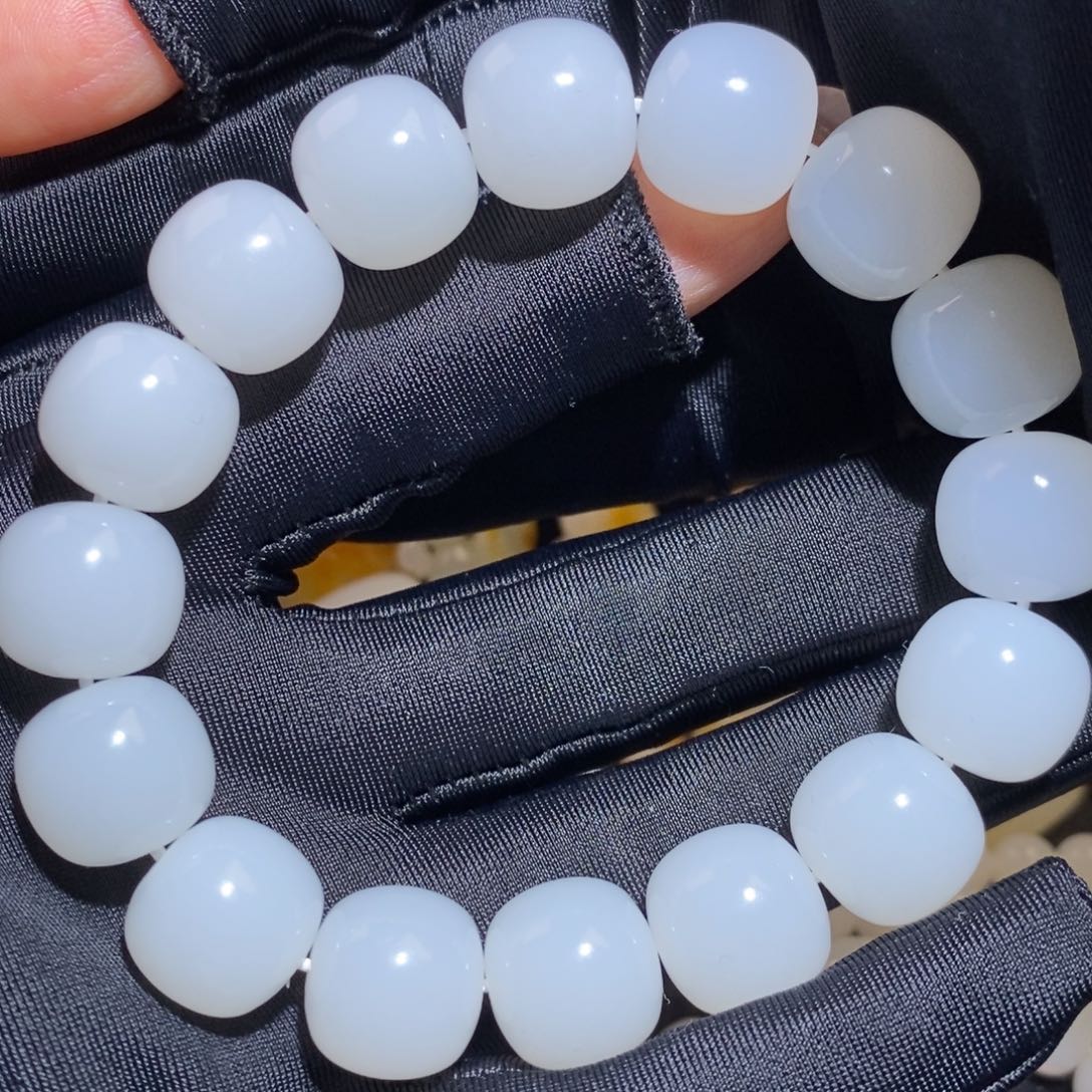 和田玉未镶嵌套链强*?