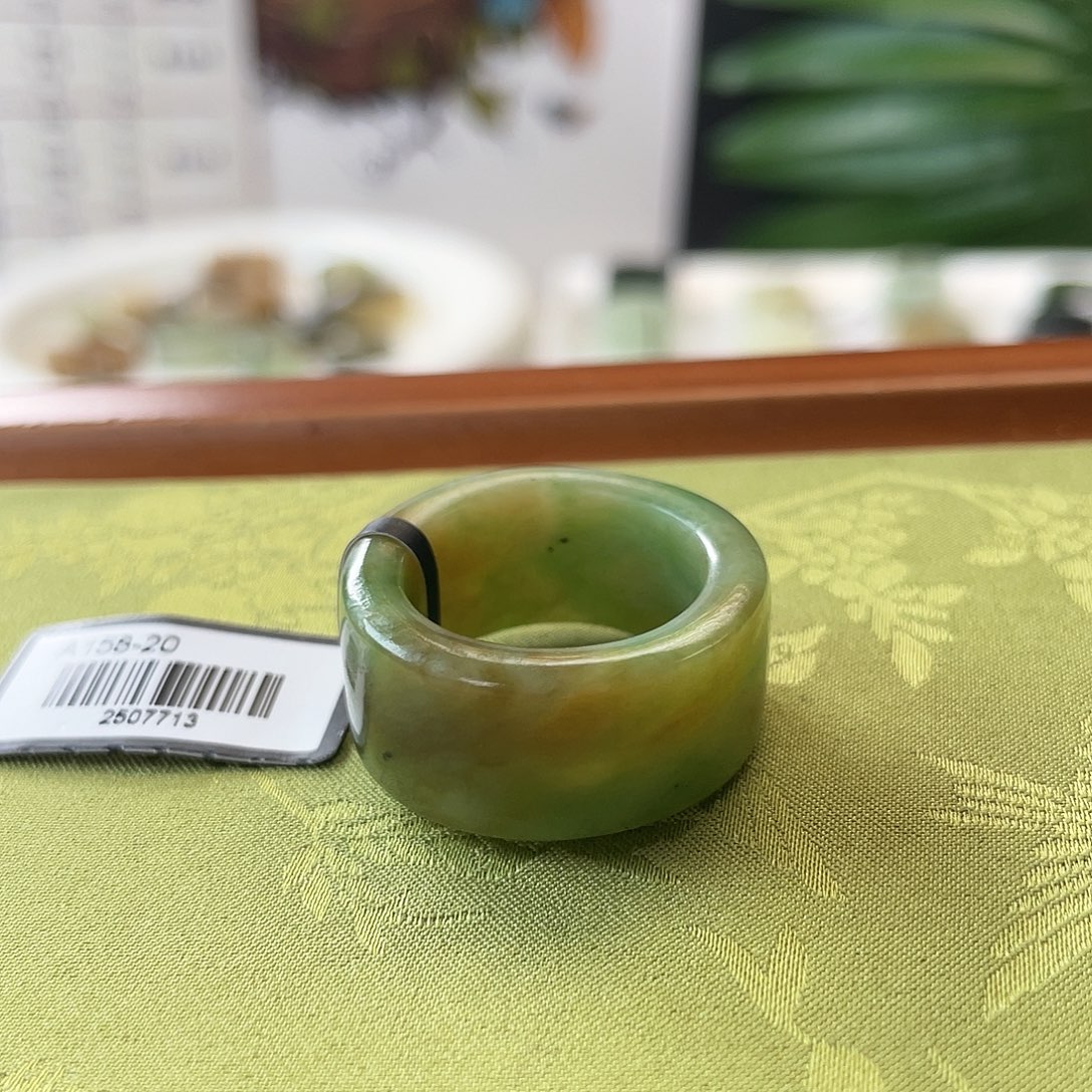 未镶嵌戒指和田玉c29 黑氧洞圆切17.8