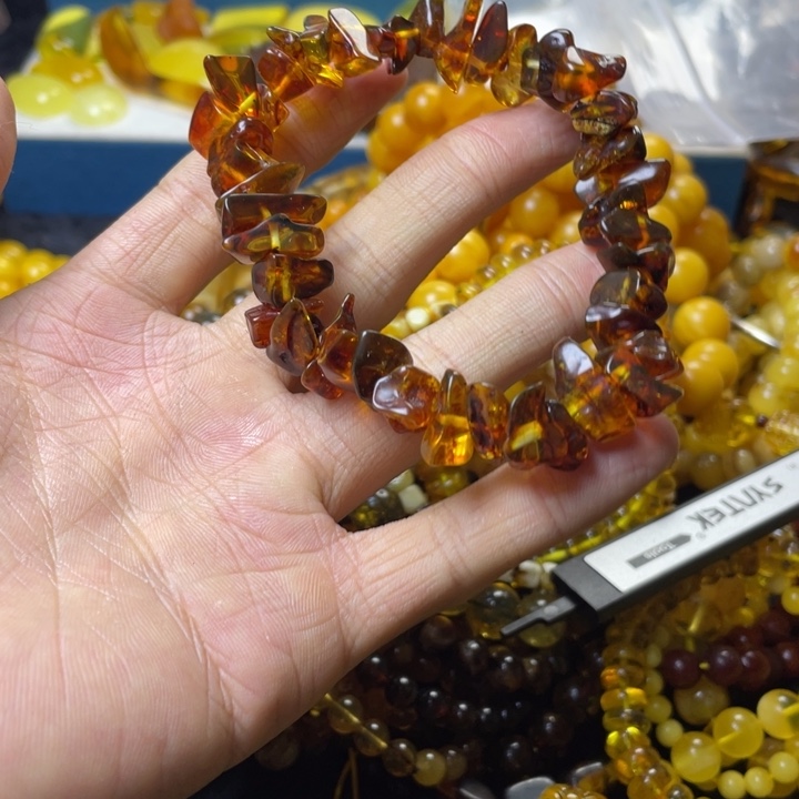 琥珀珠宝奇石未镶嵌