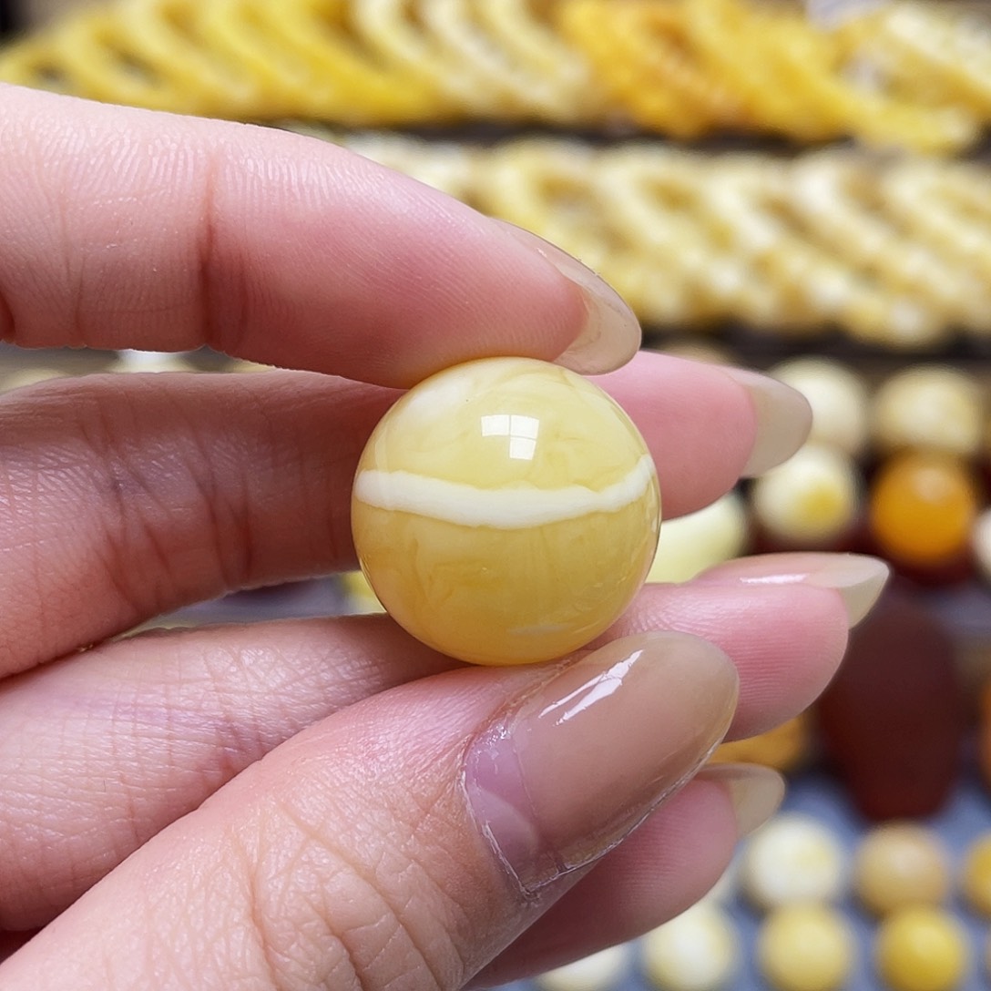 未镶嵌琥珀裸石蜜蜡圆珠18.9mm