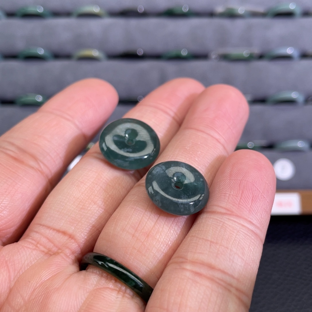 翡翠未镶嵌戒指11