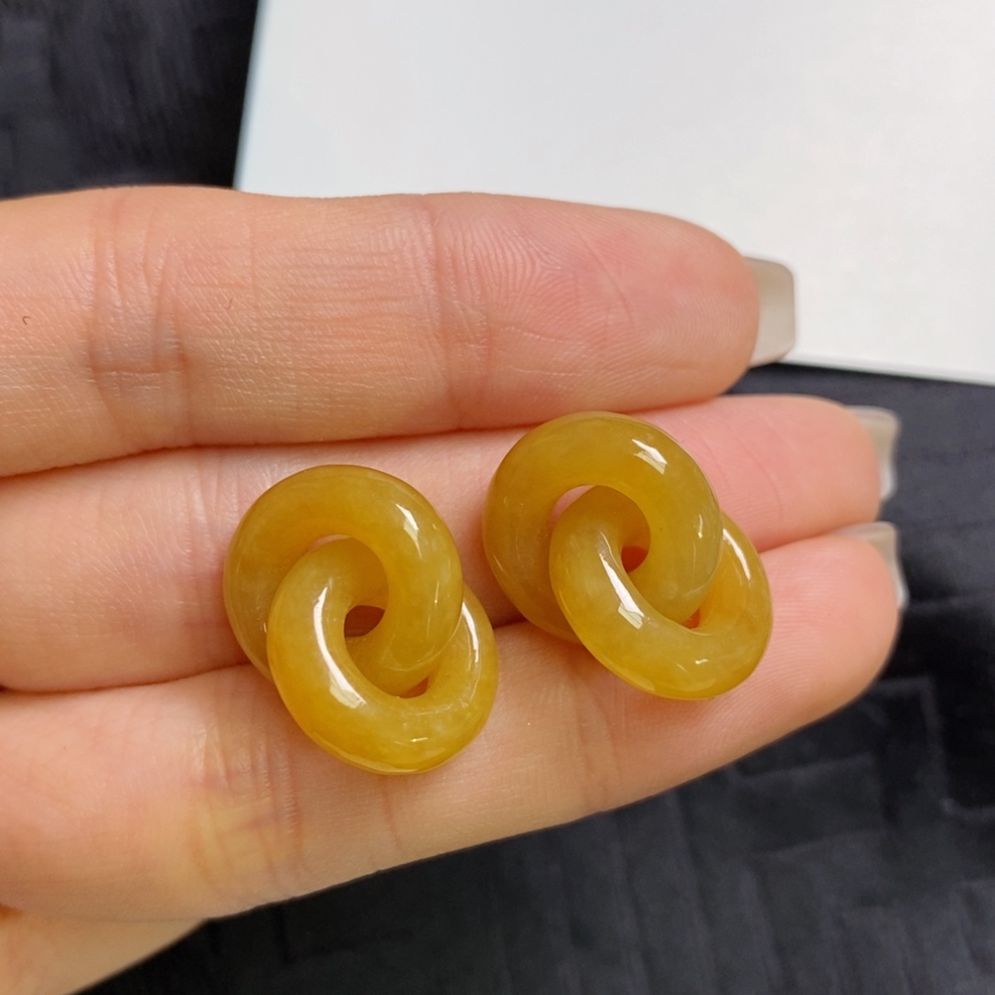 翡翠未镶嵌耳饰满黄翡双环