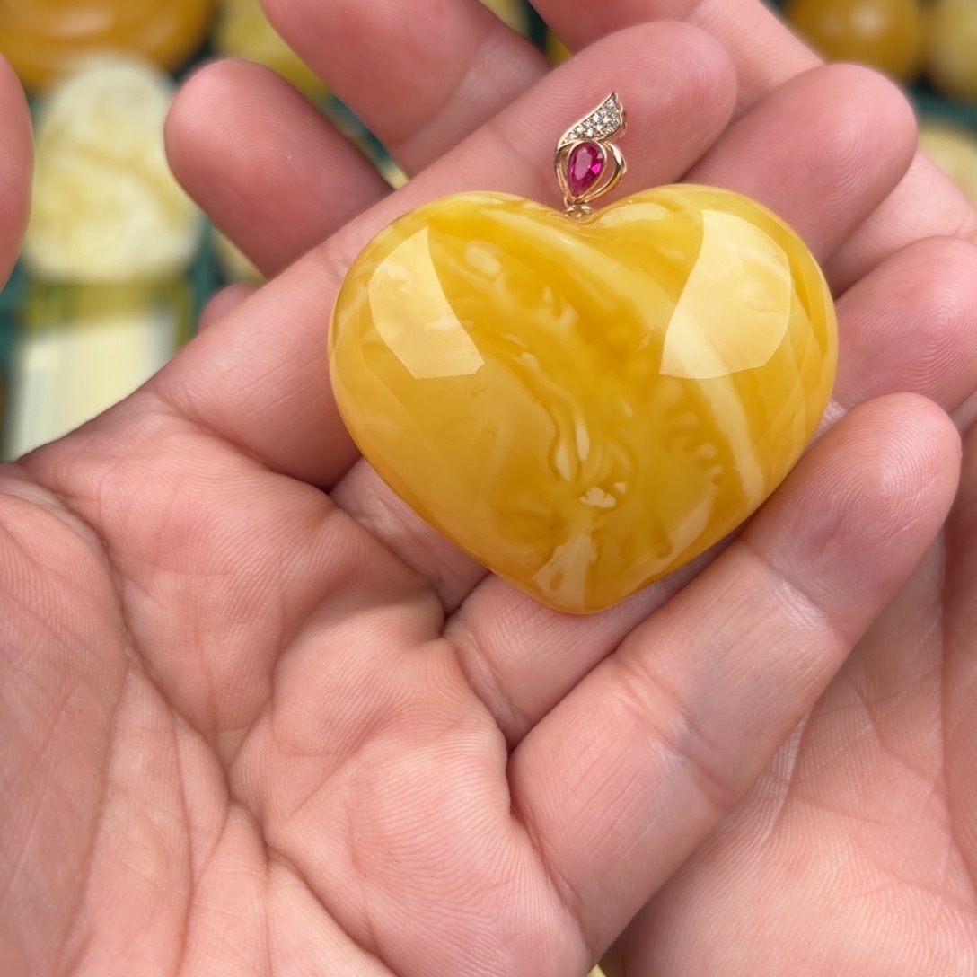 琥珀裸石未镶嵌纯天然蜜蜡