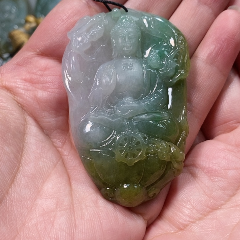 【闪购商品】翡翠颈饰未镶嵌飞。