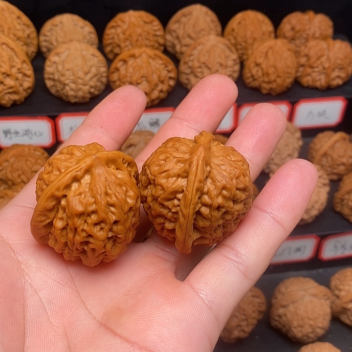 文玩核桃把件平谷霸王有泛油