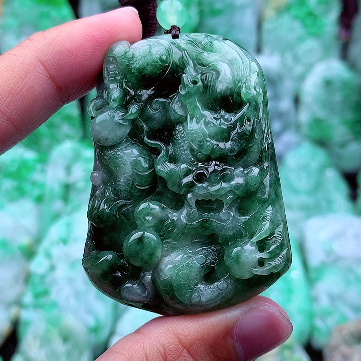 翡翠吊坠(不含链)未镶嵌