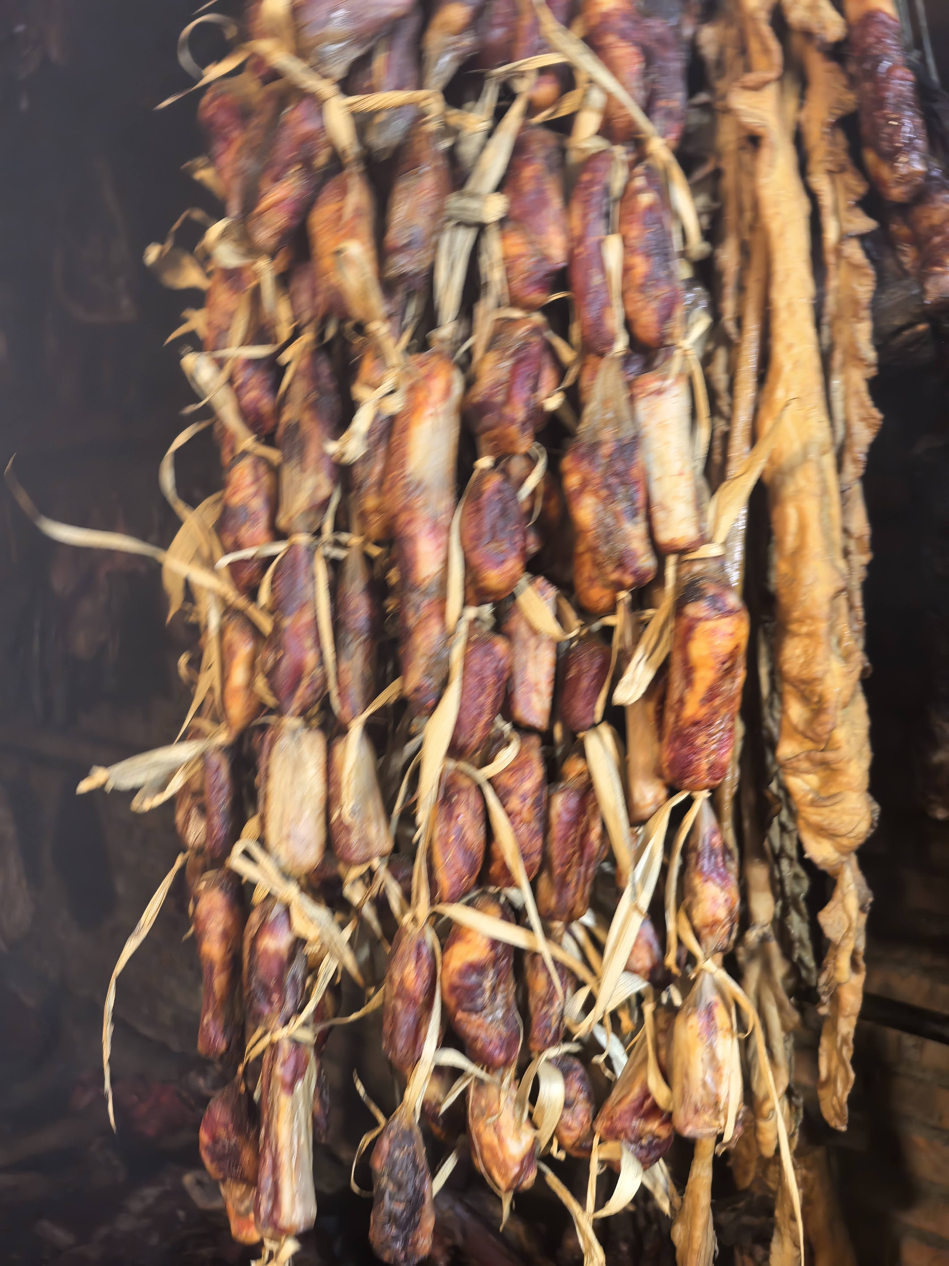 直播间现称老北川烟熏排骨香肠