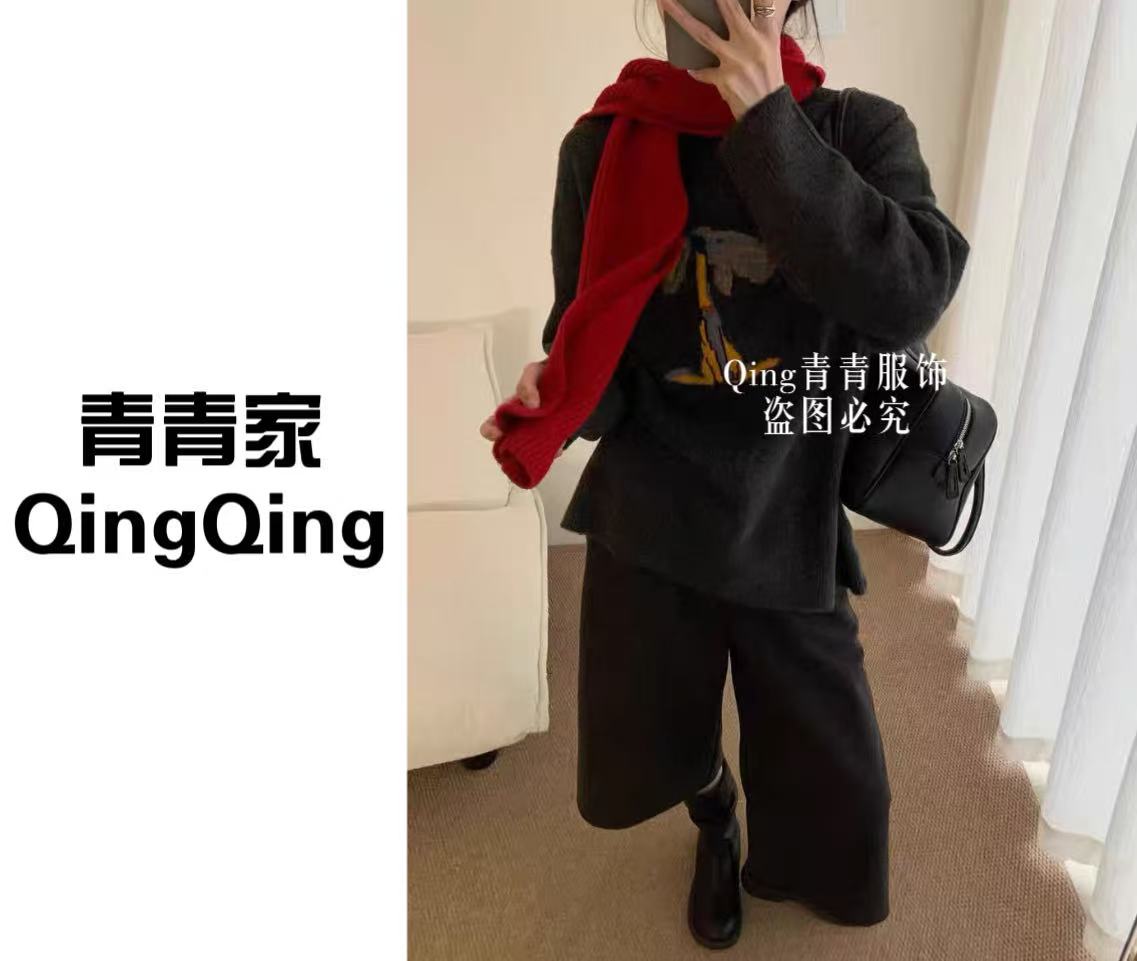 青青家  冬季新款卡通图案圆领套头双面德绒小衫-5503-6