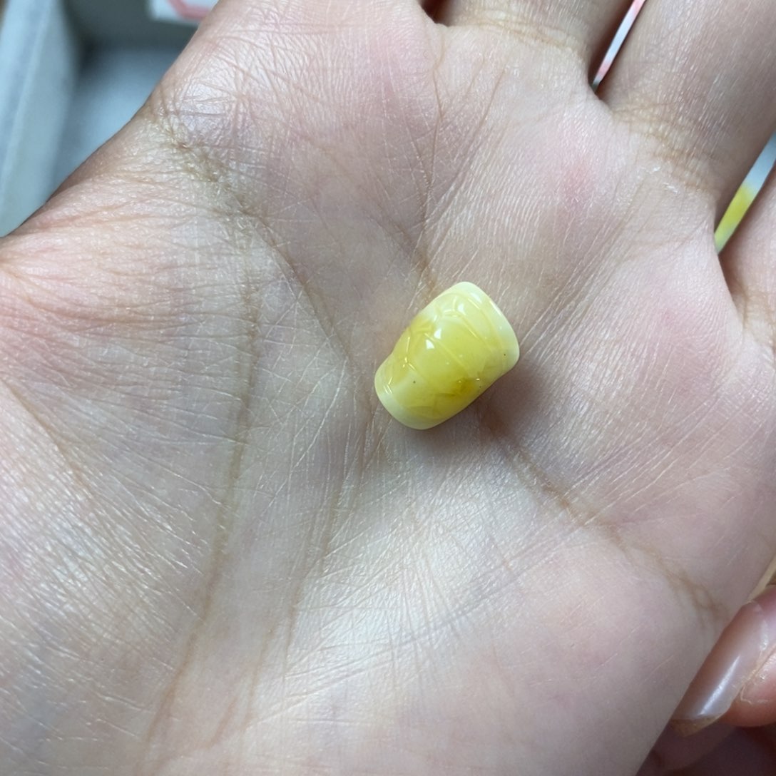 琥珀裸石未镶嵌龟背