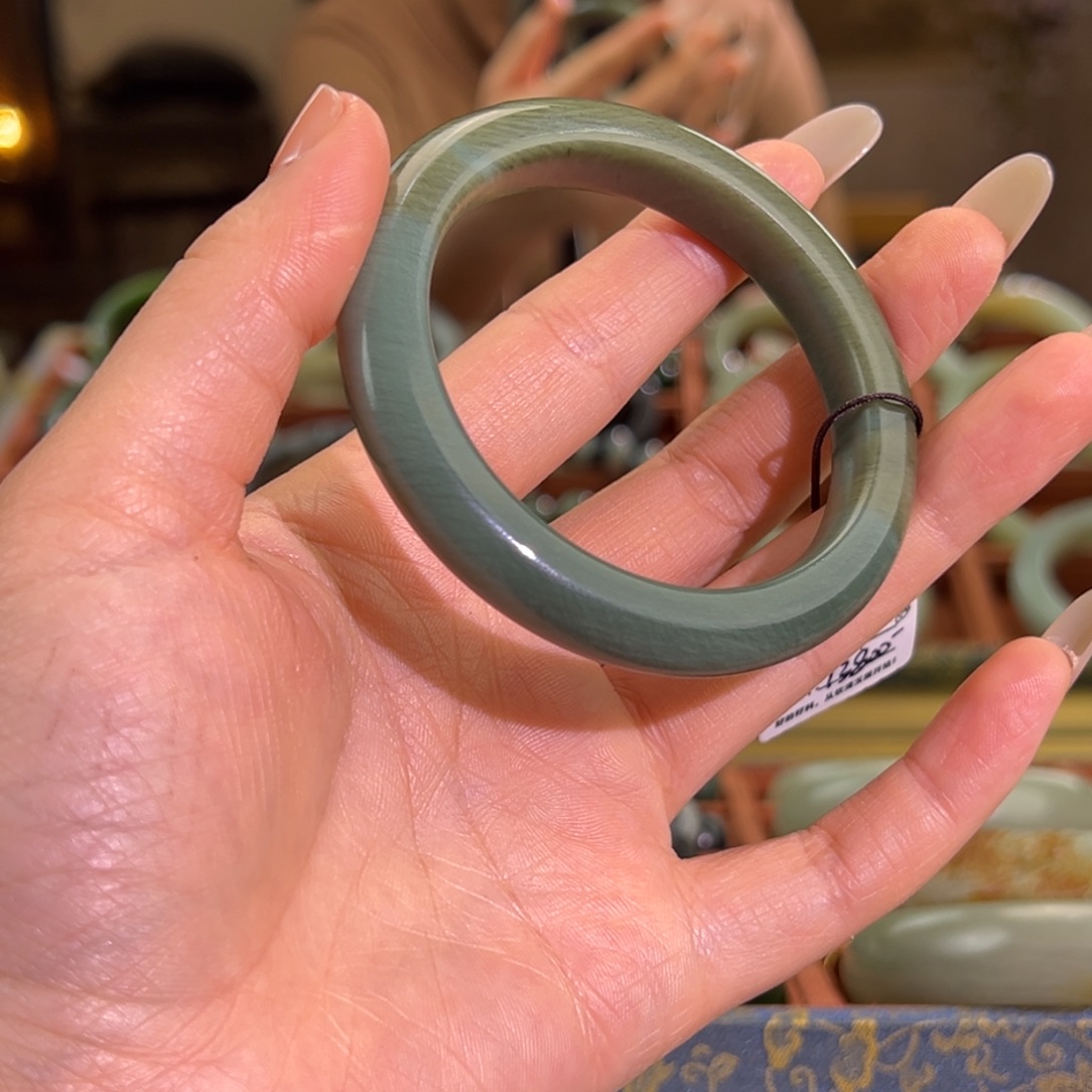 和田玉（子料）未镶嵌手镯