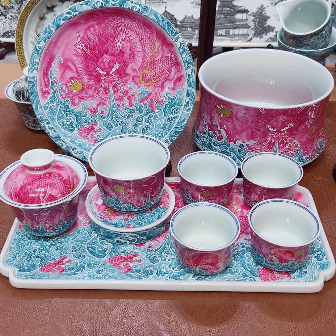 摆件景德镇陶瓷学院等单位联合举办了