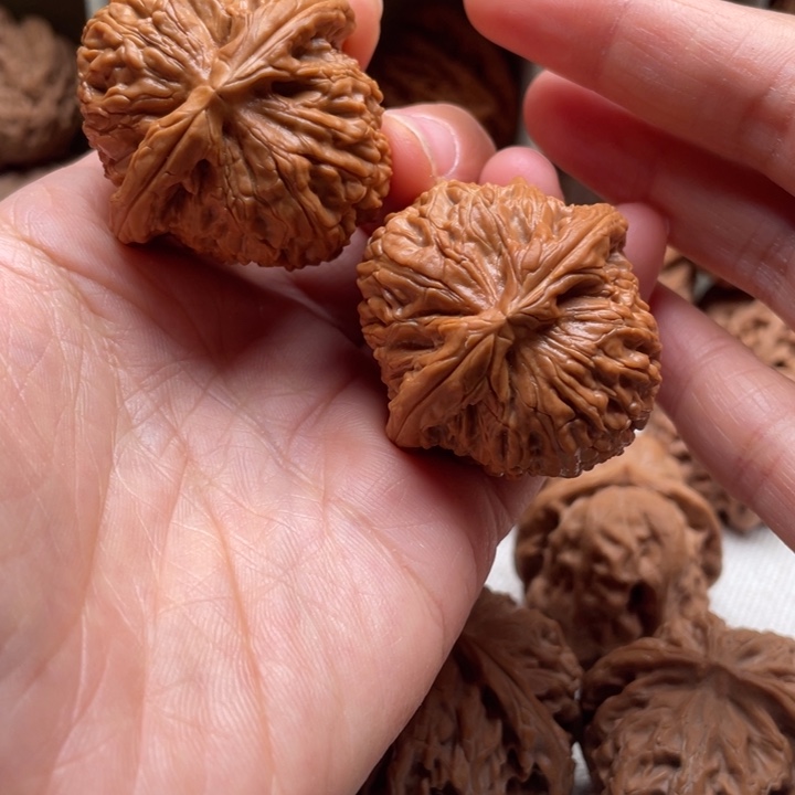 三***金文玩核桃吊坠40球白