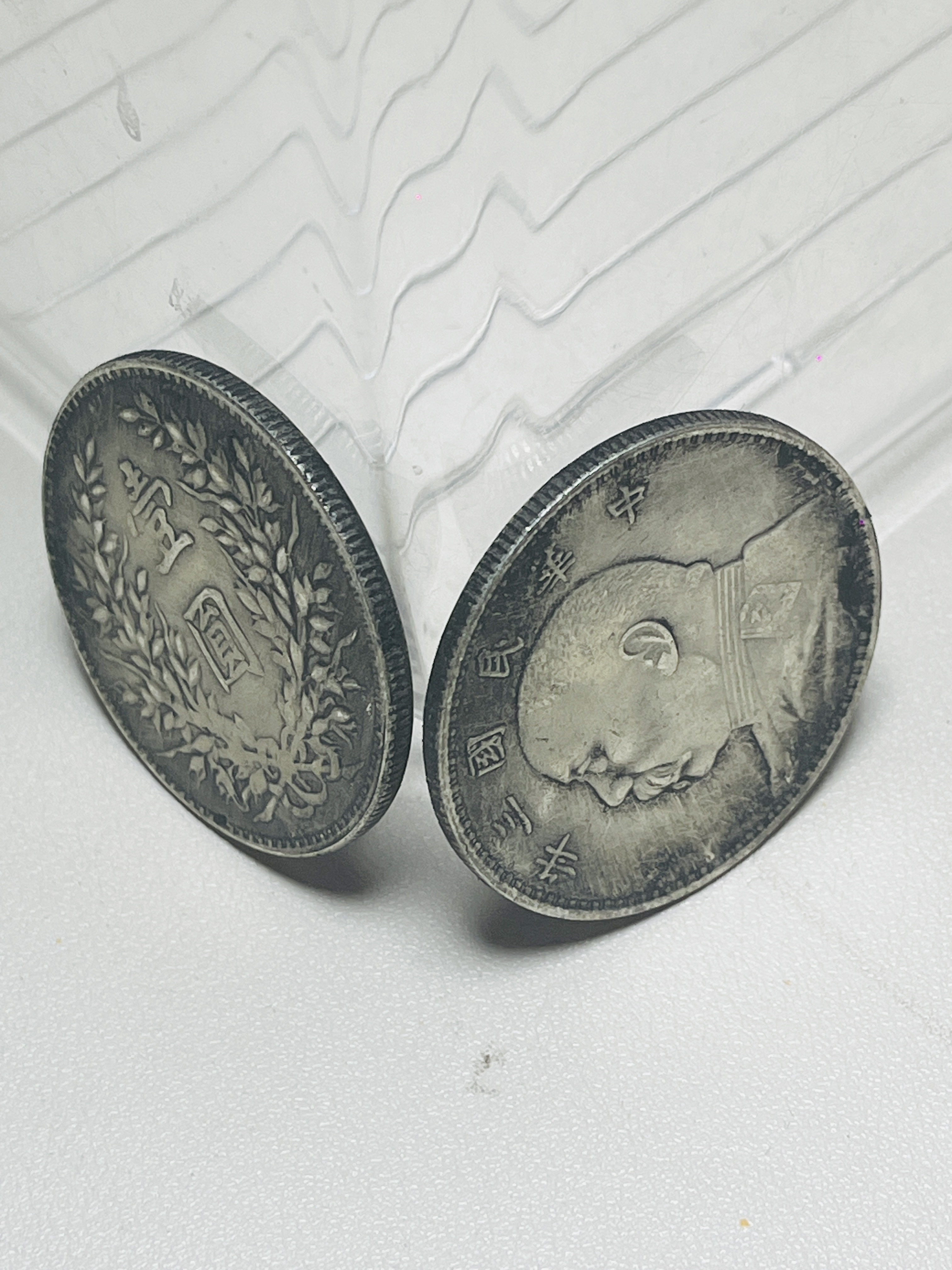 随机年大头银元实心可吹响仿古银元精雕复刻工艺桌面摆件