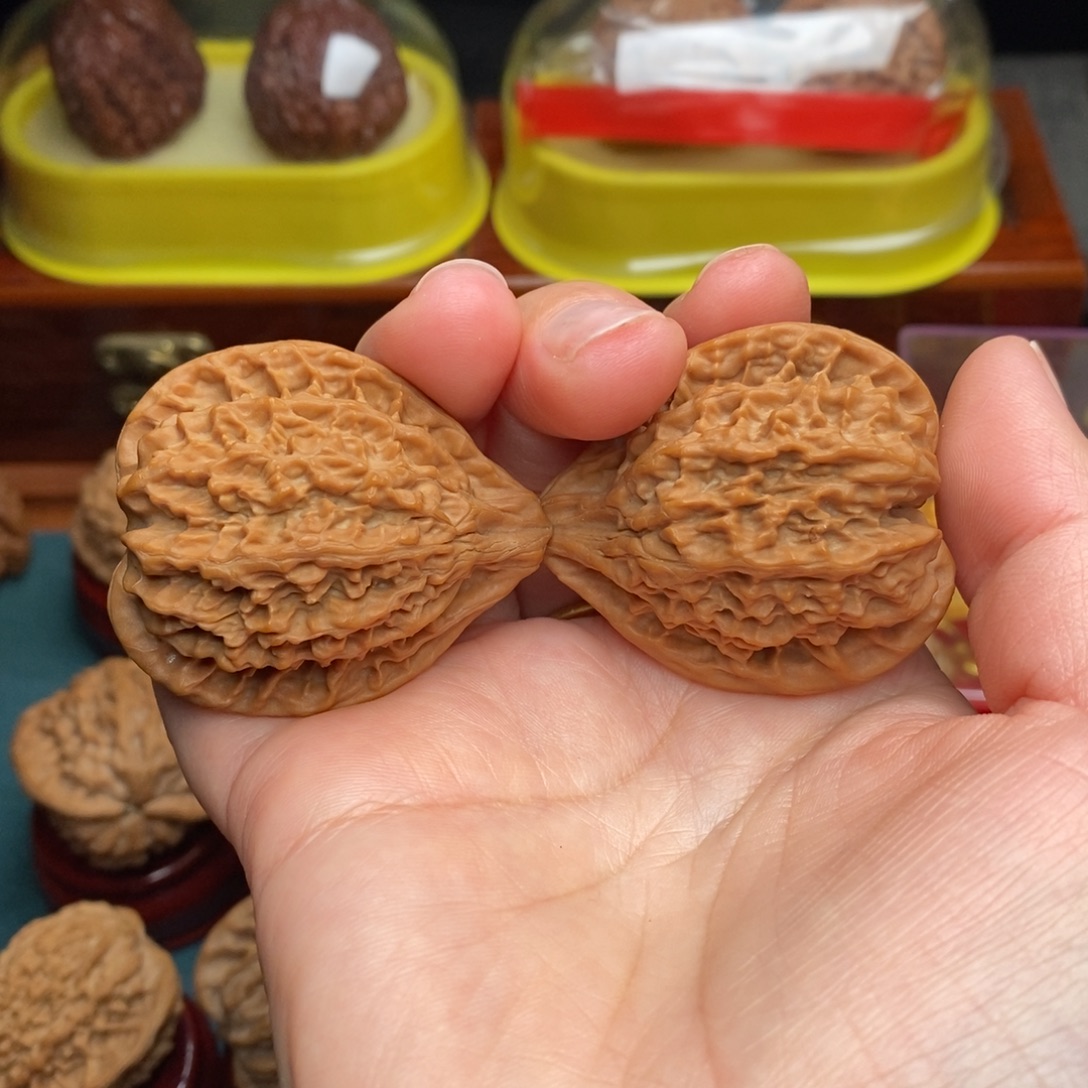 文玩核桃吊坠40佛龛