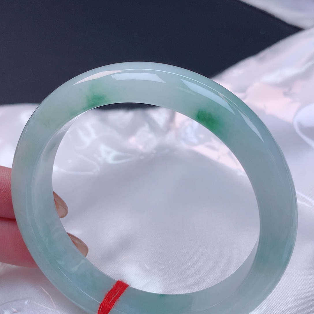 【闪购商品】未镶嵌手镯翡翠60