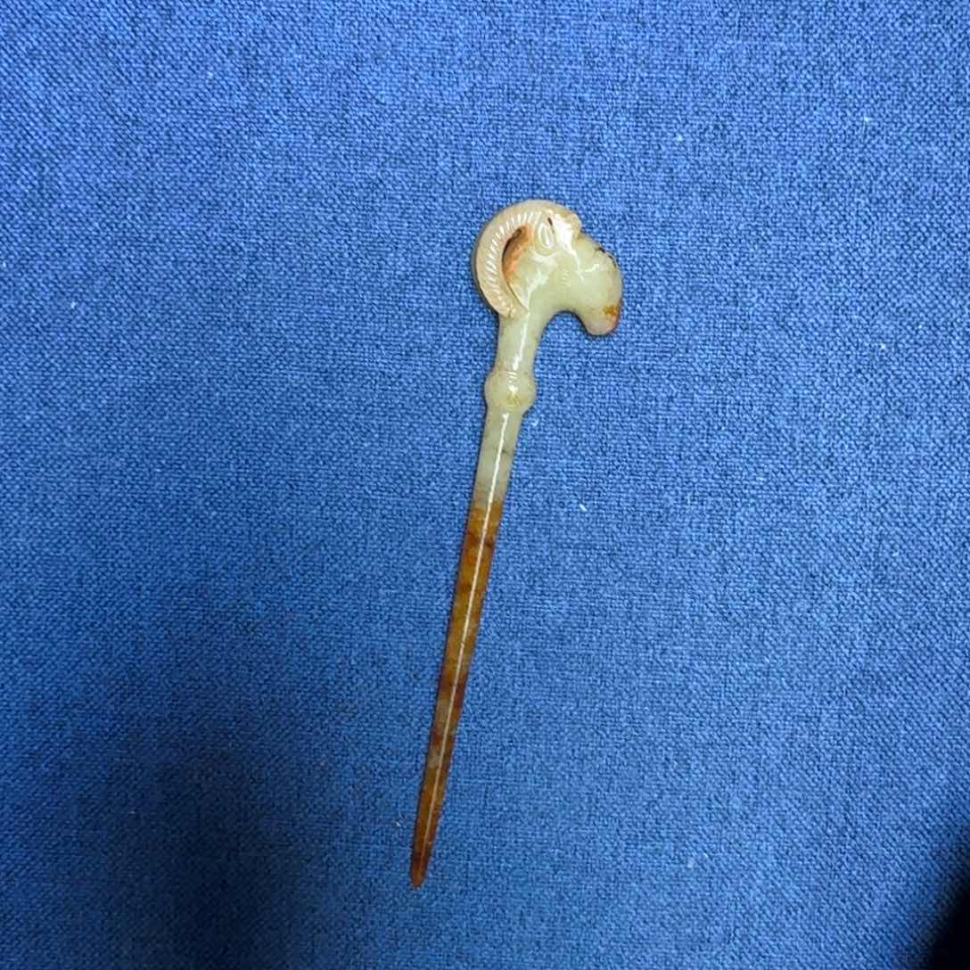 和田玉（糖玉）颈饰未镶嵌