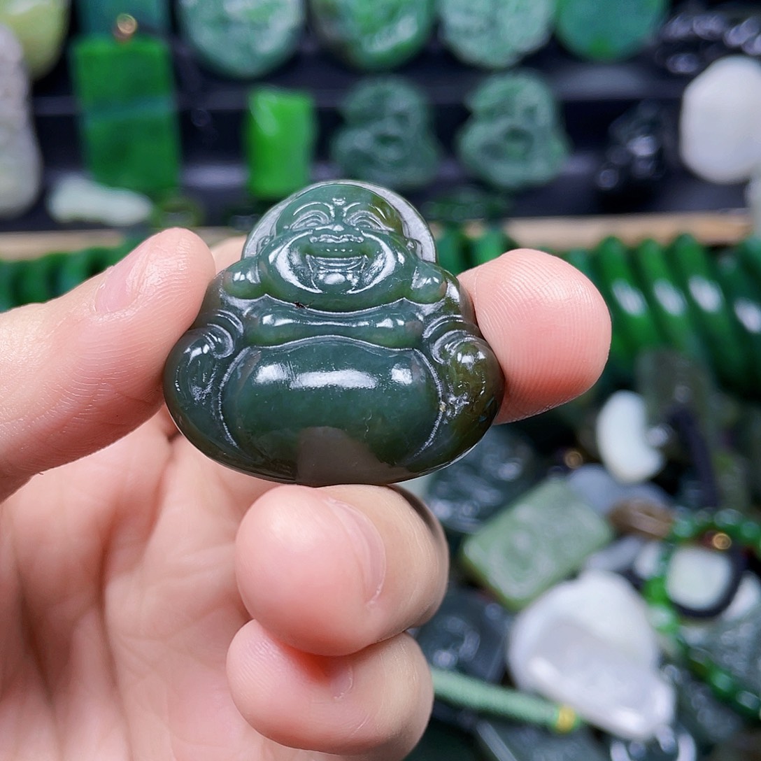 和田玉未镶嵌珠宝半成品