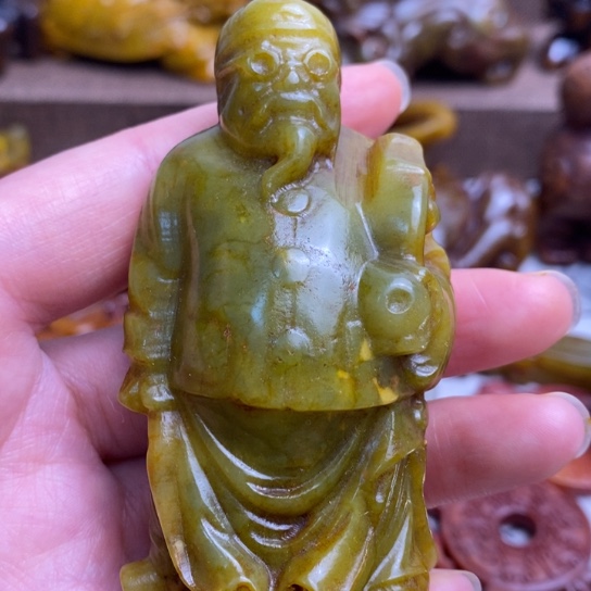 蛇纹石玉未镶嵌颈饰94