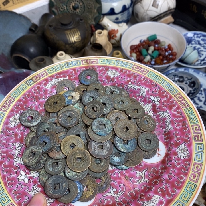 久***场工艺品 币 115枚 摆件 微瑕