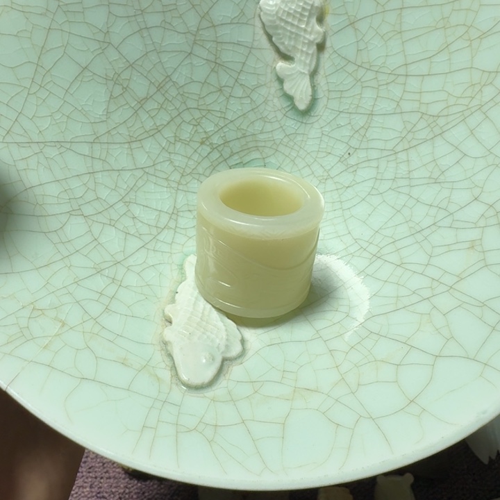 宪***斌瓷片双鱼青瓷开片大碗