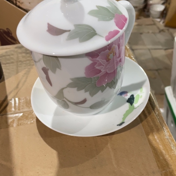 用***8摆件陶瓷盘子碗都便宜