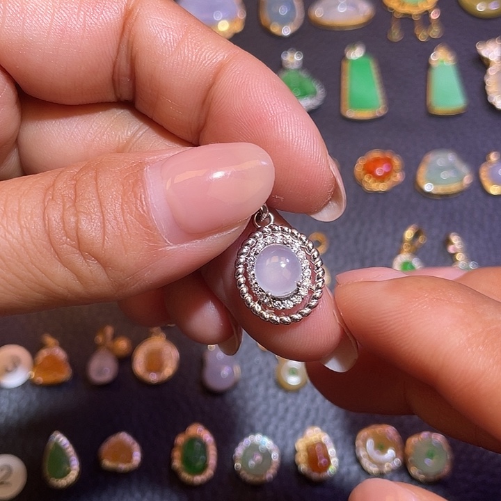 翡翠银S925镶嵌颈饰