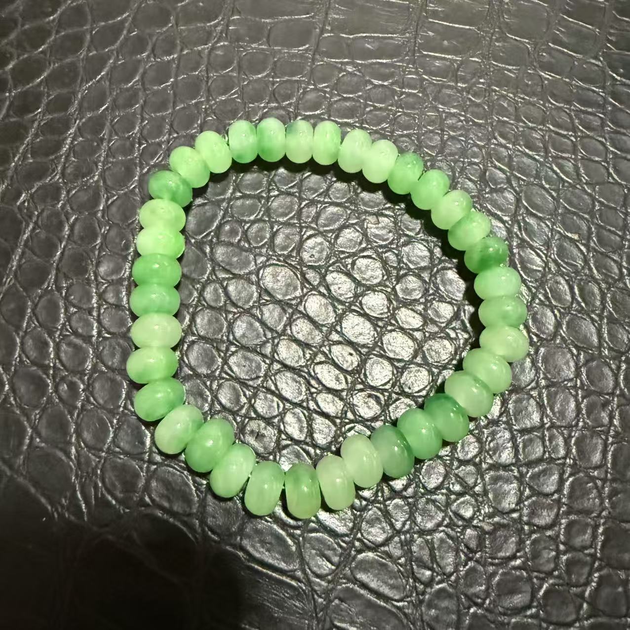 收藏级轻奢时尚气质简约精致手链fct51689