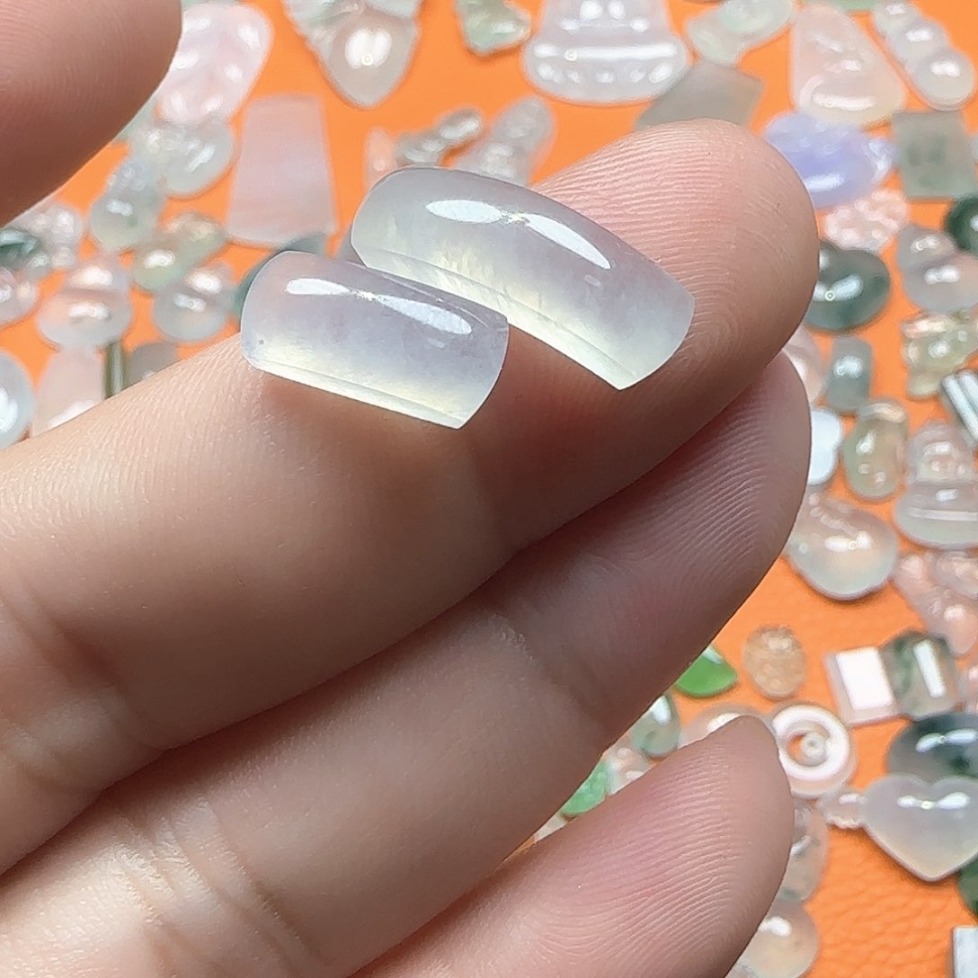 定制翡翠未镶嵌?****?翡翠