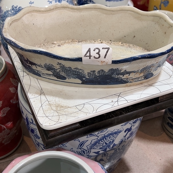 瓷片瑕。。。。。。。，，，，，。