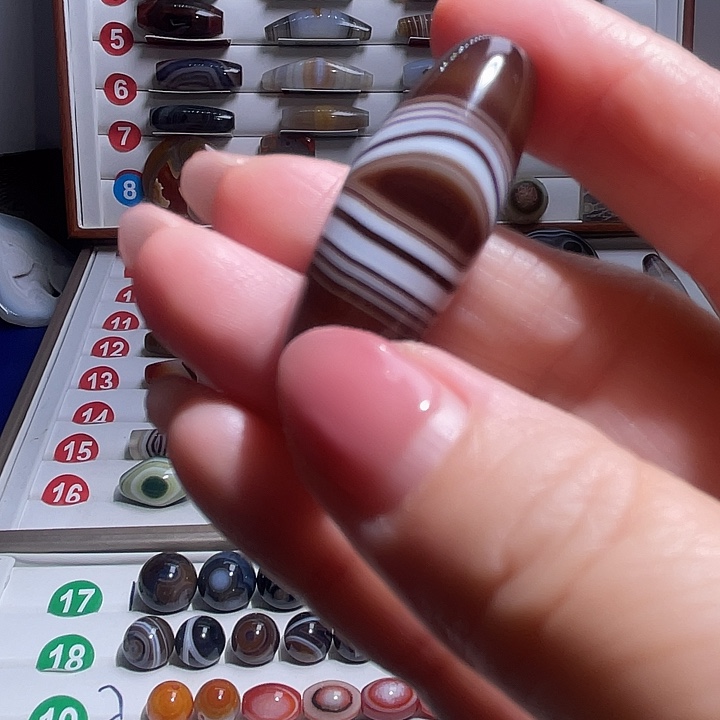 螺***粉玛瑙未镶嵌吊坠玛瑙珠