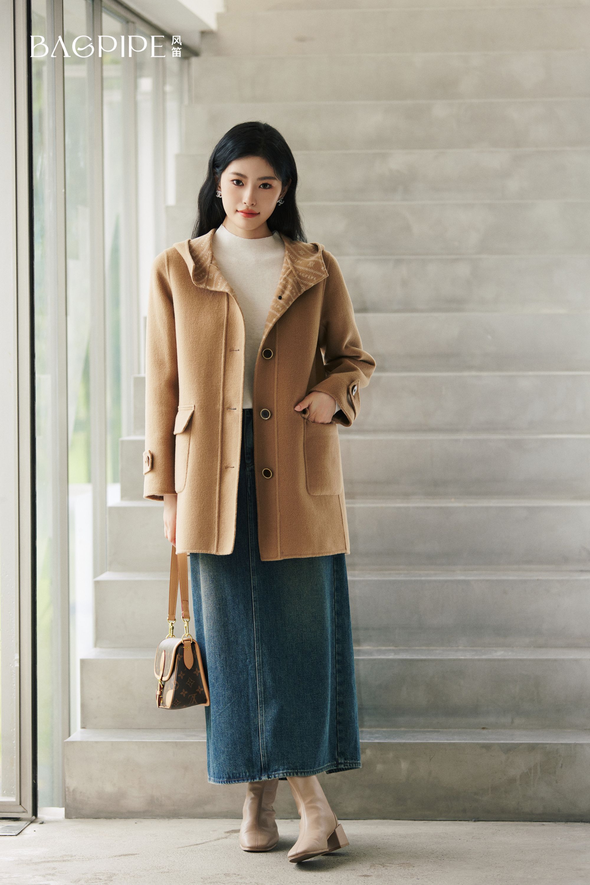 1C45602070连帽抽绳弹力打底羊毛衫