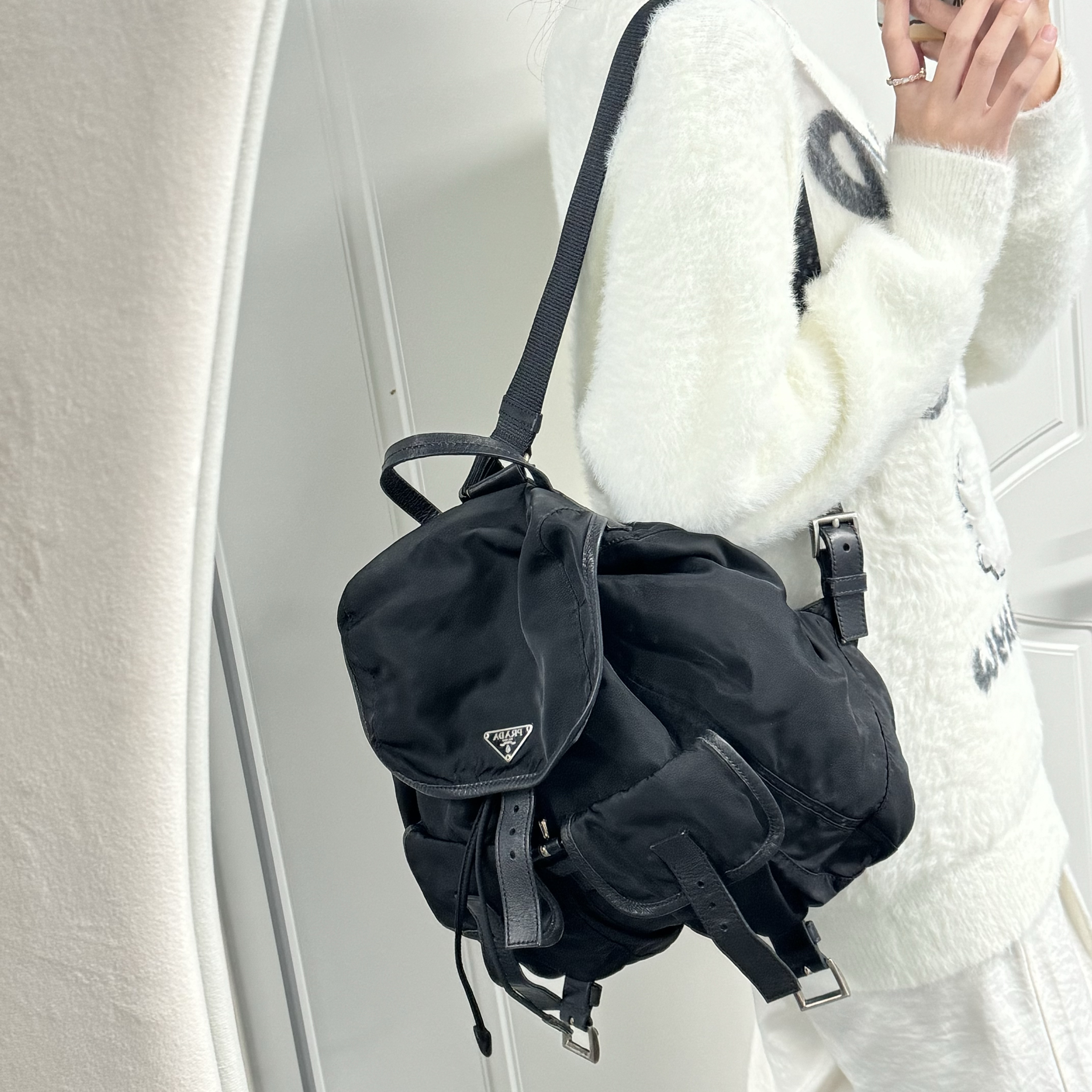 95新 Prada/普拉达 LL125/双肩包