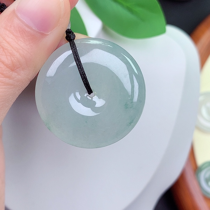 颈饰未镶嵌翡翠锅*34.2-6.0